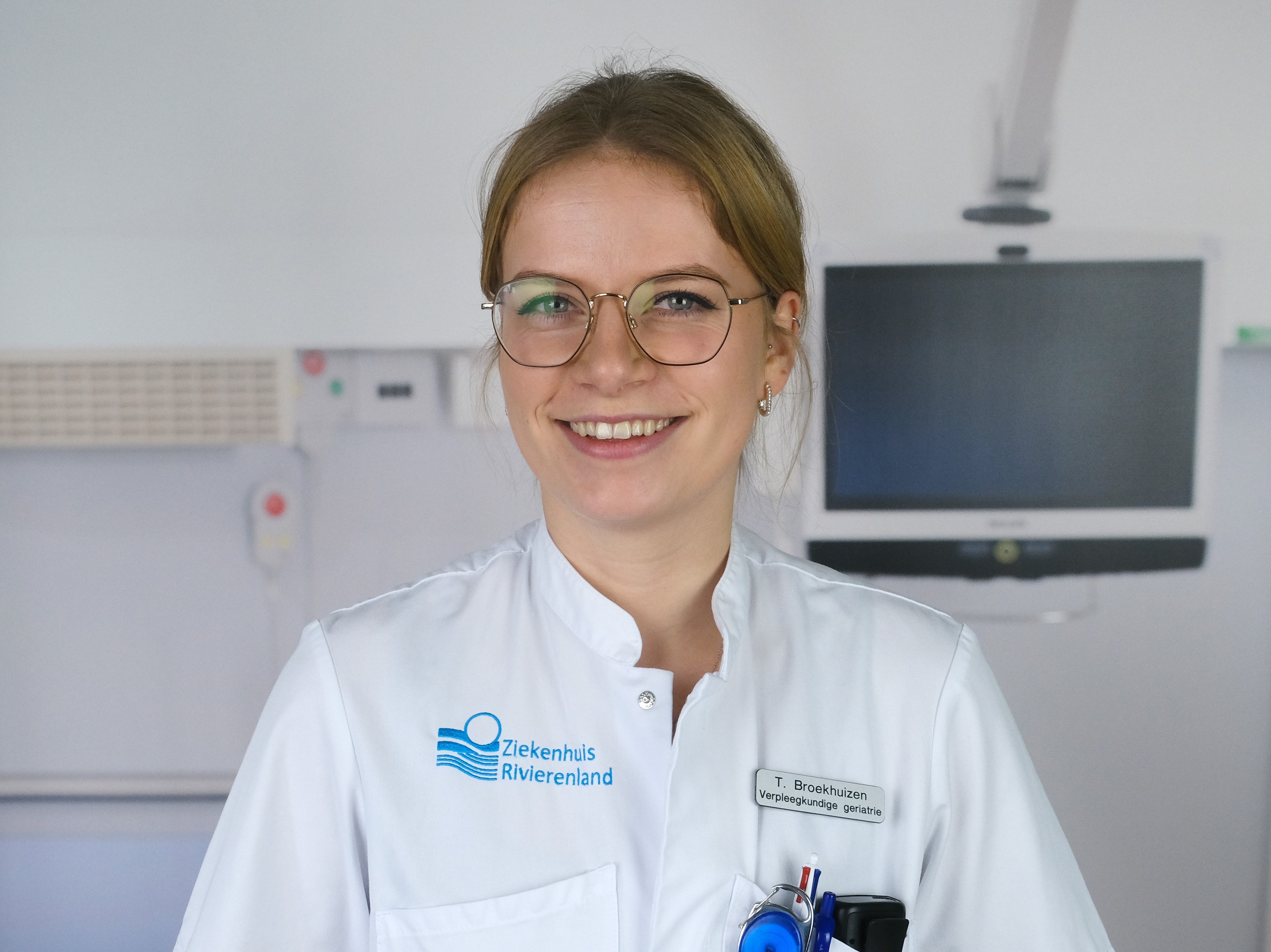 T.Broekhuizen Verpleegkundige Geriatrie Website 250403